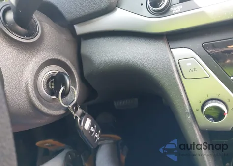 2018 Hyundai Elantra Sel из США, поврежденный, VIN 5NPD84LF6JH226419